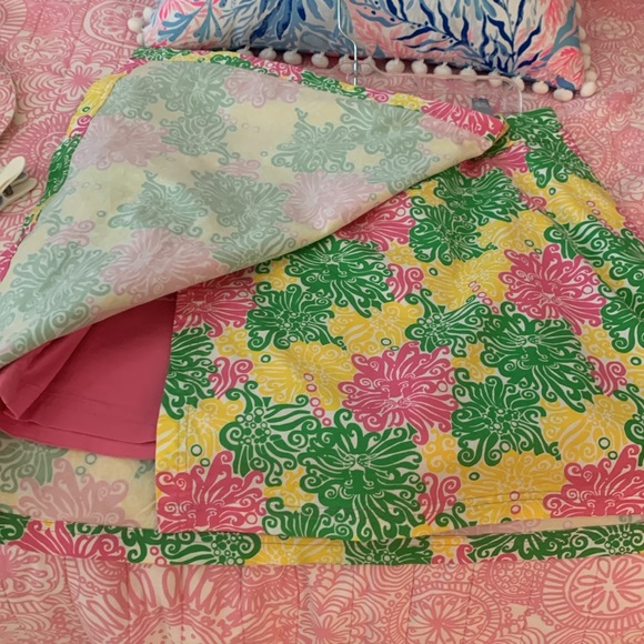 Lilly Pulitzer skort size 14 - Picture 7 of 9